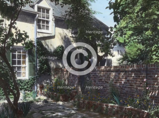 Thomas R. Boggs house, 301-305 Amelia Street, Fredericksburg, Virginia, 1920. Creator: Frances Benjamin Johnston.