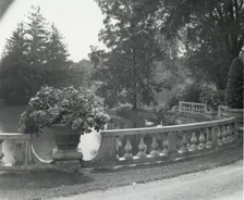 "Thornedale," Oakleigh Thorne house, Millbrook, New York, 1919. Creator: Frances Benjamin Johnston