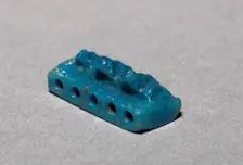 Three-Frog Bead Amulet, 1540-1069 BC. Creator: Unknown