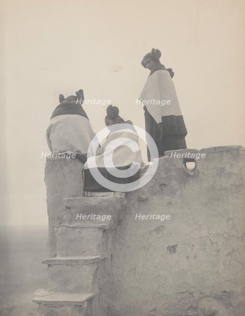 Three Hopi women at top of adobe steps, New Mexico, 1906, c1906. Creator: Edward Sheriff Curtis.