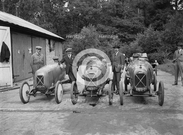 Three Salmsons at the JCC 200 Mile Race, Brooklands, Surrey, 1922. Artist: Bill Brunell.