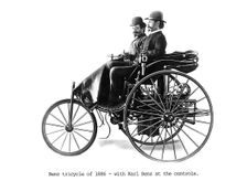 Three-wheeled Benz motor car, 1886. Creator: Unknown