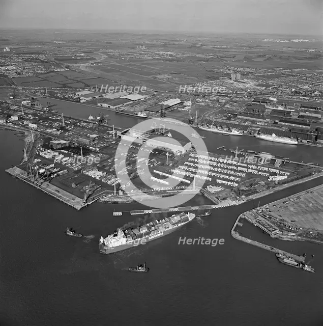 Tilbury Dock, Thurrock, Essex, 1981. Artist: Aerofilms.