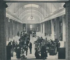Tilbury passenger baggage examined in a spacious new building 1937