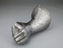 Tilting Gauntlet for the Left Hand (Manifer), Spain, c. 1520/30. Creator: Unknown