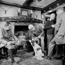 Traditional English pub, Hampshire, 1978-1980. Artist: John Gay