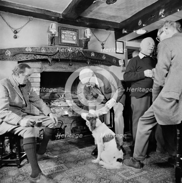 Traditional English pub, Hampshire, 1978-1980. Artist: John Gay