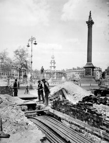 Trafalgar Square, Westminster, London, 1930-1935. Artist: Larkin
