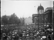 Trafalgar Square, St James, Westminster, City of Westminster, London, 1919. Creator: Katherine Jean Macfee