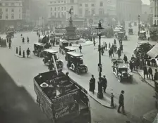 Traffic at Piccadilly Circus, London, 1912