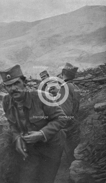'Tranchee serbe de premiere ligne devant le Kaimaktchalan avant l'attaque du sommet', 1916. Creator: Unknown.