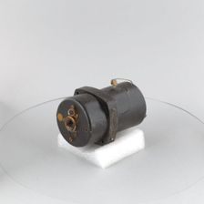 Transmitter, Dual Oil Pressure,B-9, B-9A. Creators: Bendix Aviation, Pioneer Instrument Company