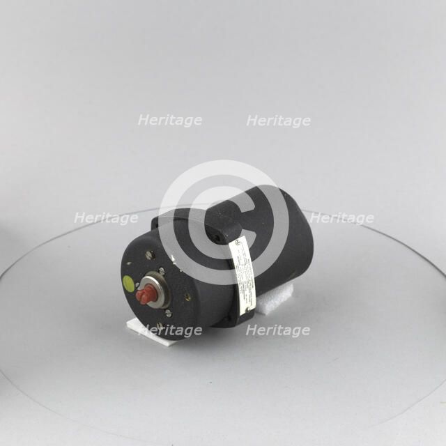 Transmitter, Dual Oil Pressure, B-9, B-9A. Creators: Bendix Aviation, Pioneer Instrument Company.