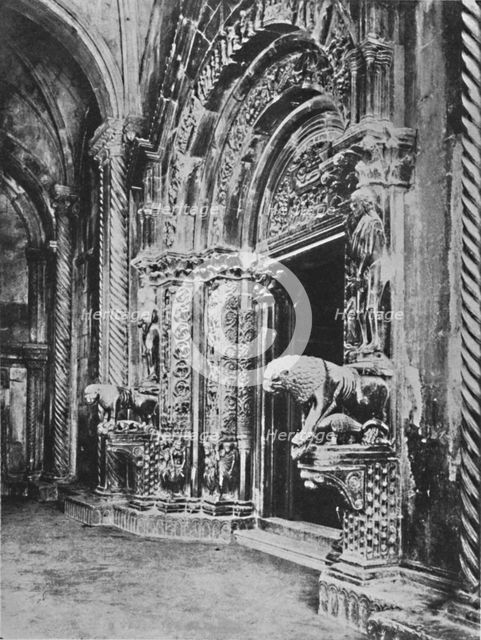 'Trau - Vestibule of the Cathedral', 1913. Artist: Unknown.