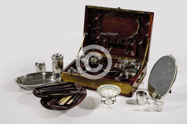 Travel kit (Nécessaire de voyage) of Queen Marie Antoinette of France.