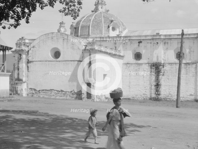 Travel views of Cuba and Guatemala, between 1899 and 1926. Creator: Arnold Genthe.