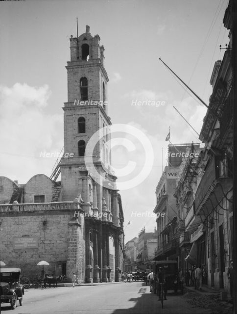 Travel views of Cuba and Guatemala, between 1899 and 1926. Creator: Arnold Genthe.