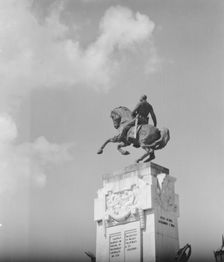 Travel views of Cuba and Guatemala, between 1899 and 1926. Creator: Arnold Genthe