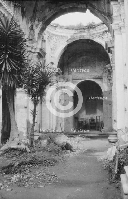 Travel views of Cuba and Guatemala, between 1899 and 1926. Creator: Arnold Genthe.
