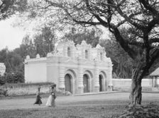Travel views of Cuba and Guatemala, between 1899 and 1926. Creator: Arnold Genthe