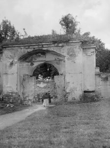 Travel views of Cuba and Guatemala, between 1899 and 1926. Creator: Arnold Genthe