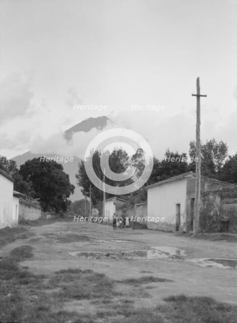 Travel views of Cuba and Guatemala, between 1899 and 1926. Creator: Arnold Genthe.