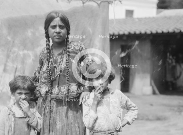 Travel views of Cuba and Guatemala, between 1899 and 1926. Creator: Arnold Genthe.