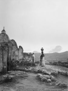 Travel views of Cuba and Guatemala, between 1899 and 1926. Creator: Arnold Genthe