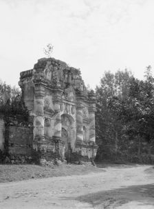 Travel views of Cuba and Guatemala, between 1899 and 1926. Creator: Arnold Genthe