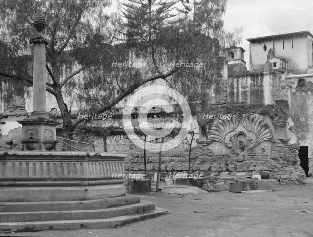 Travel views of Cuba and Guatemala, between 1899 and 1926. Creator: Arnold Genthe.