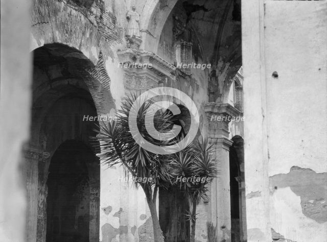 Travel views of Cuba and Guatemala, between 1899 and 1926. Creator: Arnold Genthe.
