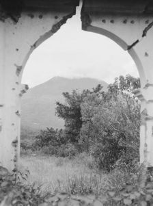 Travel views of Cuba and Guatemala, between 1899 and 1926. Creator: Arnold Genthe