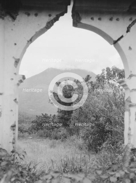 Travel views of Cuba and Guatemala, between 1899 and 1926. Creator: Arnold Genthe.