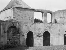 Travel views of Cuba and Guatemala, between 1899 and 1926. Creator: Arnold Genthe