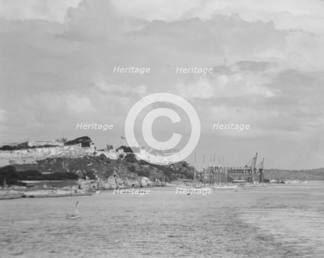 Travel views of Cuba and Guatemala, between 1899 and 1926. Creator: Arnold Genthe.