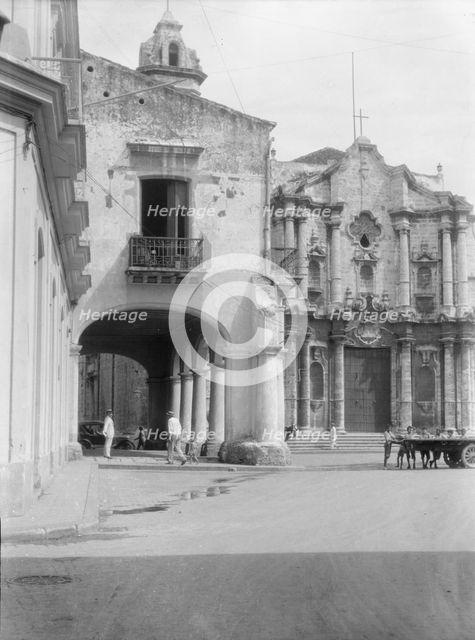 Travel views of Cuba and Guatemala, between 1899 and 1926. Creator: Arnold Genthe.