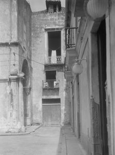 Travel views of Cuba and Guatemala, between 1899 and 1926. Creator: Arnold Genthe