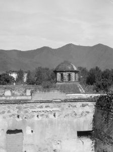 Travel views of Cuba and Guatemala, between 1899 and 1926. Creator: Arnold Genthe