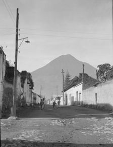 Travel views of Cuba and Guatemala, between 1899 and 1926. Creator: Arnold Genthe