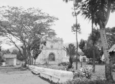 Travel views of Cuba and Guatemala, between 1899 and 1926. Creator: Arnold Genthe