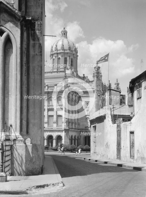 Travel views of Cuba and Guatemala, between 1899 and 1926. Creator: Arnold Genthe.