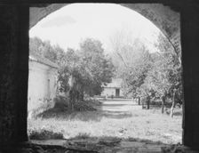 Travel views of Cuba and Guatemala, between 1899 and 1926. Creator: Arnold Genthe