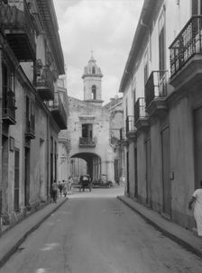 Travel views of Cuba and Guatemala, between 1899 and 1926. Creator: Arnold Genthe