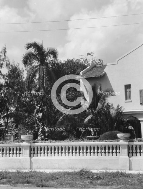 Travel views of Cuba and Guatemala, between 1899 and 1926. Creator: Arnold Genthe.