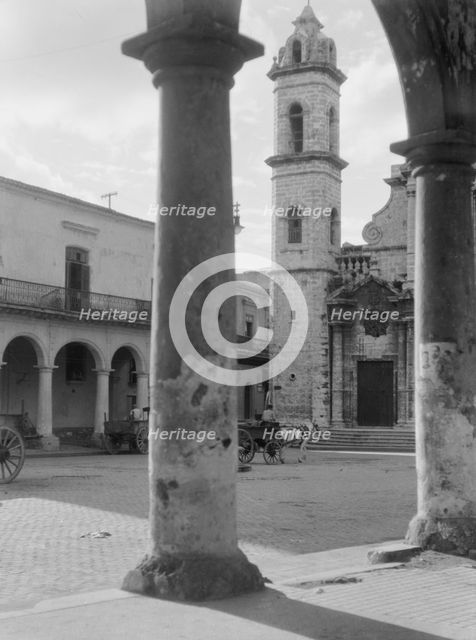 Travel views of Cuba and Guatemala, between 1899 and 1926. Creator: Arnold Genthe.