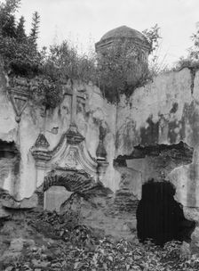 Travel views of Cuba and Guatemala, between 1899 and 1926. Creator: Arnold Genthe