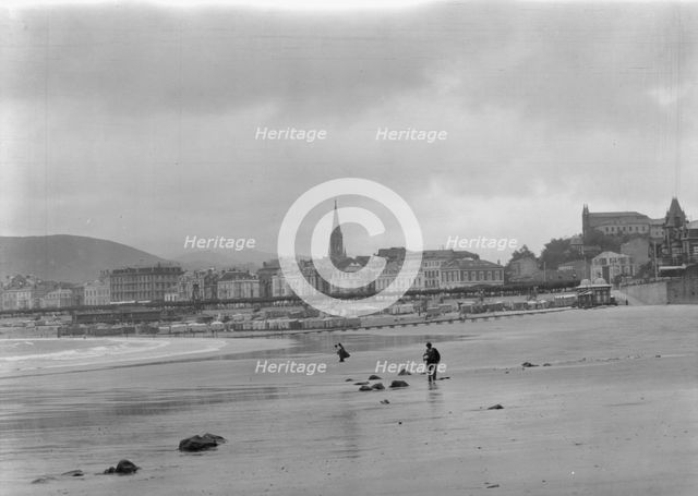 Travel views of Europe, between 1904 and 1938. Creator: Arnold Genthe.