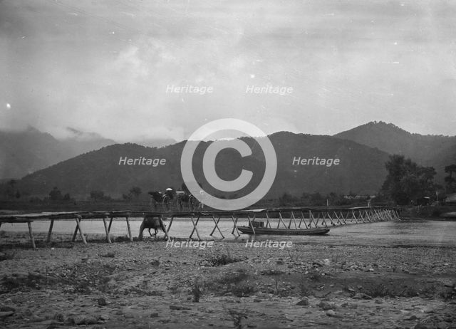 Travel views of Japan and Korea, 1908. Creator: Arnold Genthe.