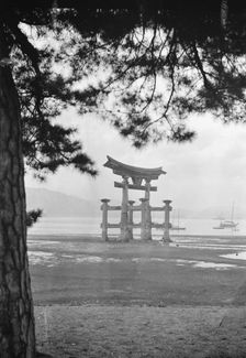 Travel views of Japan and Korea, 1908. Creator: Arnold Genthe
