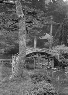 Travel views of Japan and Korea, 1908. Creator: Arnold Genthe